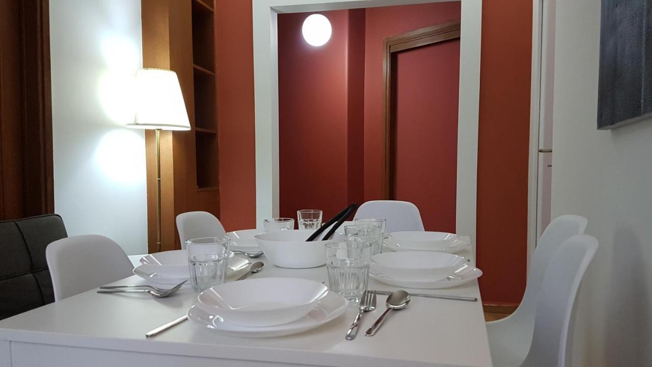 Apricot Apartment - Athens Center, 6 Bd, 2.5 Bath المظهر الخارجي الصورة