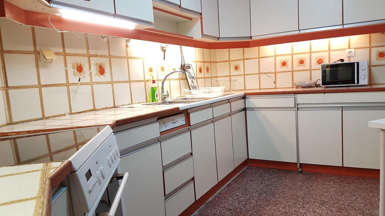 Apricot Apartment - Athens Center, 6 Bd, 2.5 Bath المظهر الخارجي الصورة