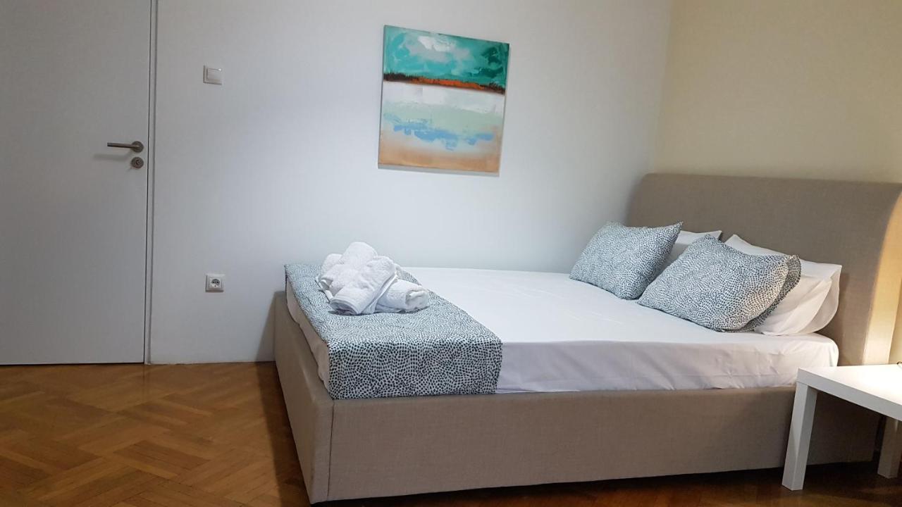 Apricot Apartment - Athens Center, 6 Bd, 2.5 Bath المظهر الخارجي الصورة