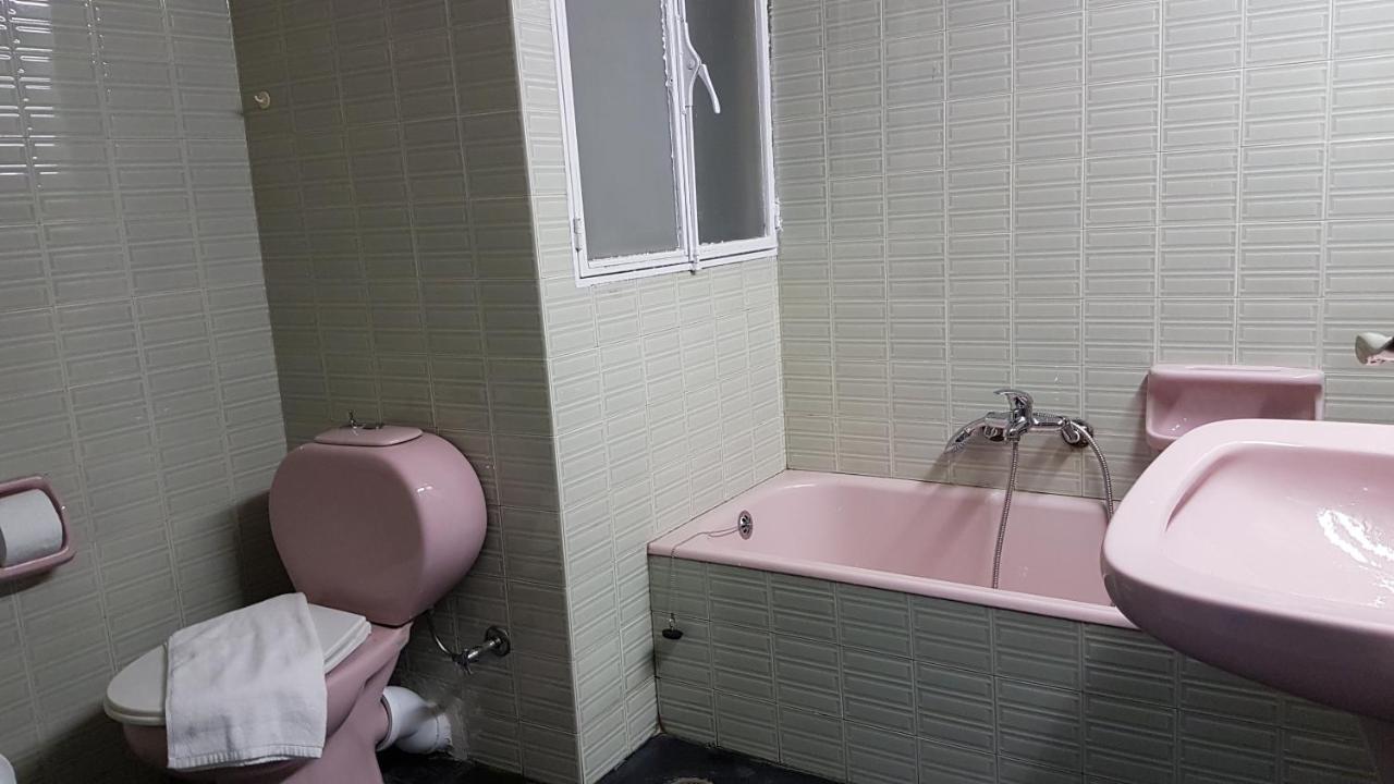 Apricot Apartment - Athens Center, 6 Bd, 2.5 Bath المظهر الخارجي الصورة