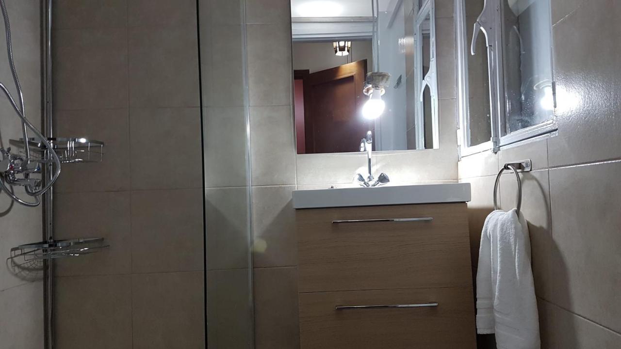 Apricot Apartment - Athens Center, 6 Bd, 2.5 Bath المظهر الخارجي الصورة